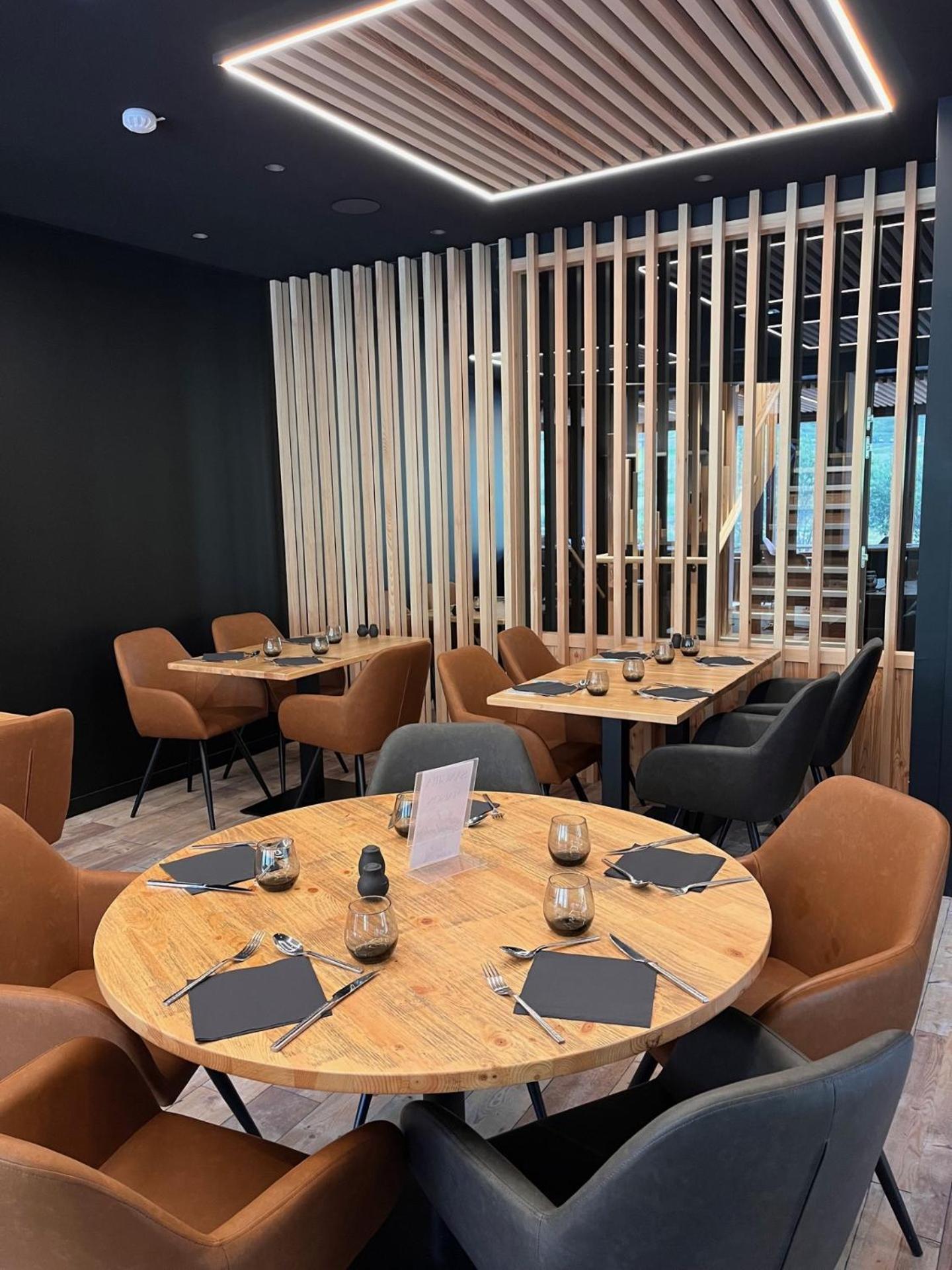 לה מן-דור Hotel Du Puy Ferrand , Restaurant La Table De L'Ours מראה חיצוני תמונה