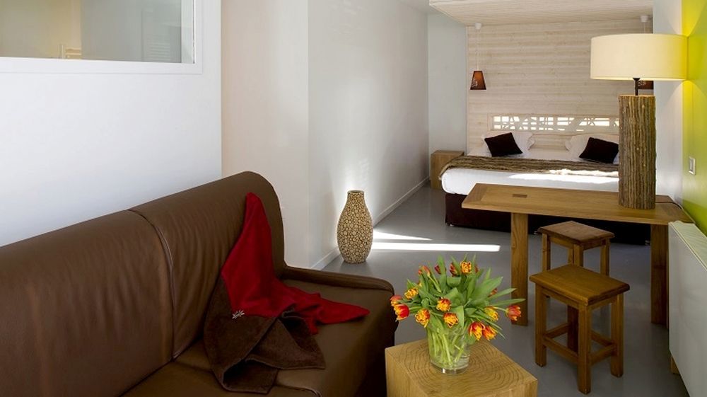 לה מן-דור Hotel Du Puy Ferrand , Restaurant La Table De L'Ours מראה חיצוני תמונה